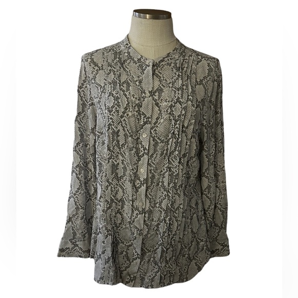 Talbots Snakeskin Pattern Pleated Blouse Size Large - Picture 1 of 5